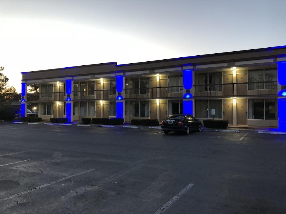 Motel Savannah Exterior photo